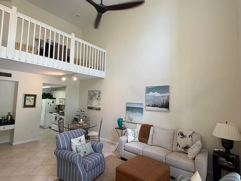 4823 Chancellor Dr #23