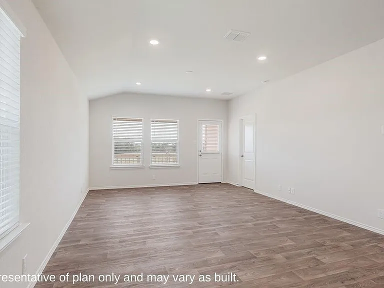 12916 Wempe Way — Photo 31