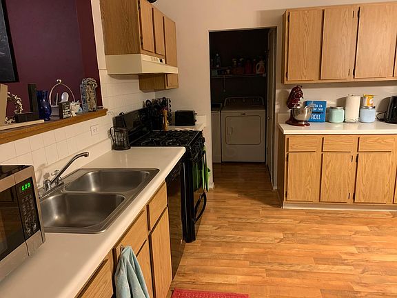 3rd image of 5936 Portside Dr