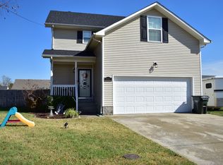 404 Reigh Count Ct, Oak Grove, KY 42262