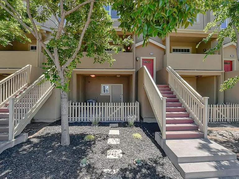 2716 McKee Rd — Photo 24