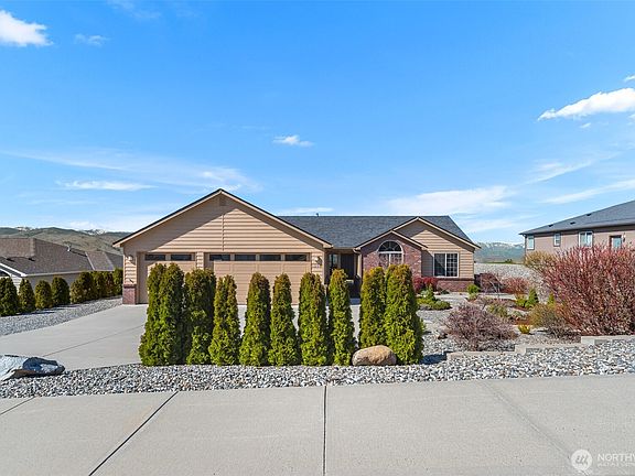 2nd image of 1264 Wheatridge Drive