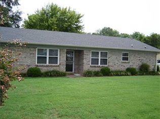 122 S Coker St, Greenwood, AR 72936