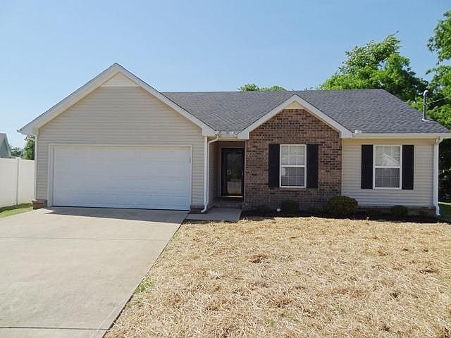1st image of 1421 Eastwoods Dr