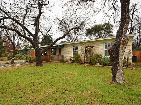 2nd image of 1310 Choquette Dr