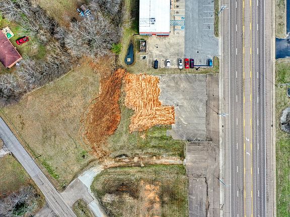 5th image of 14765 Highland Dr