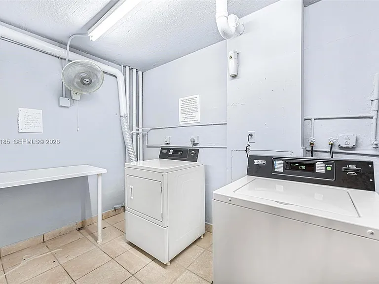 501 Three Islands Blvd #519 — Photo 22