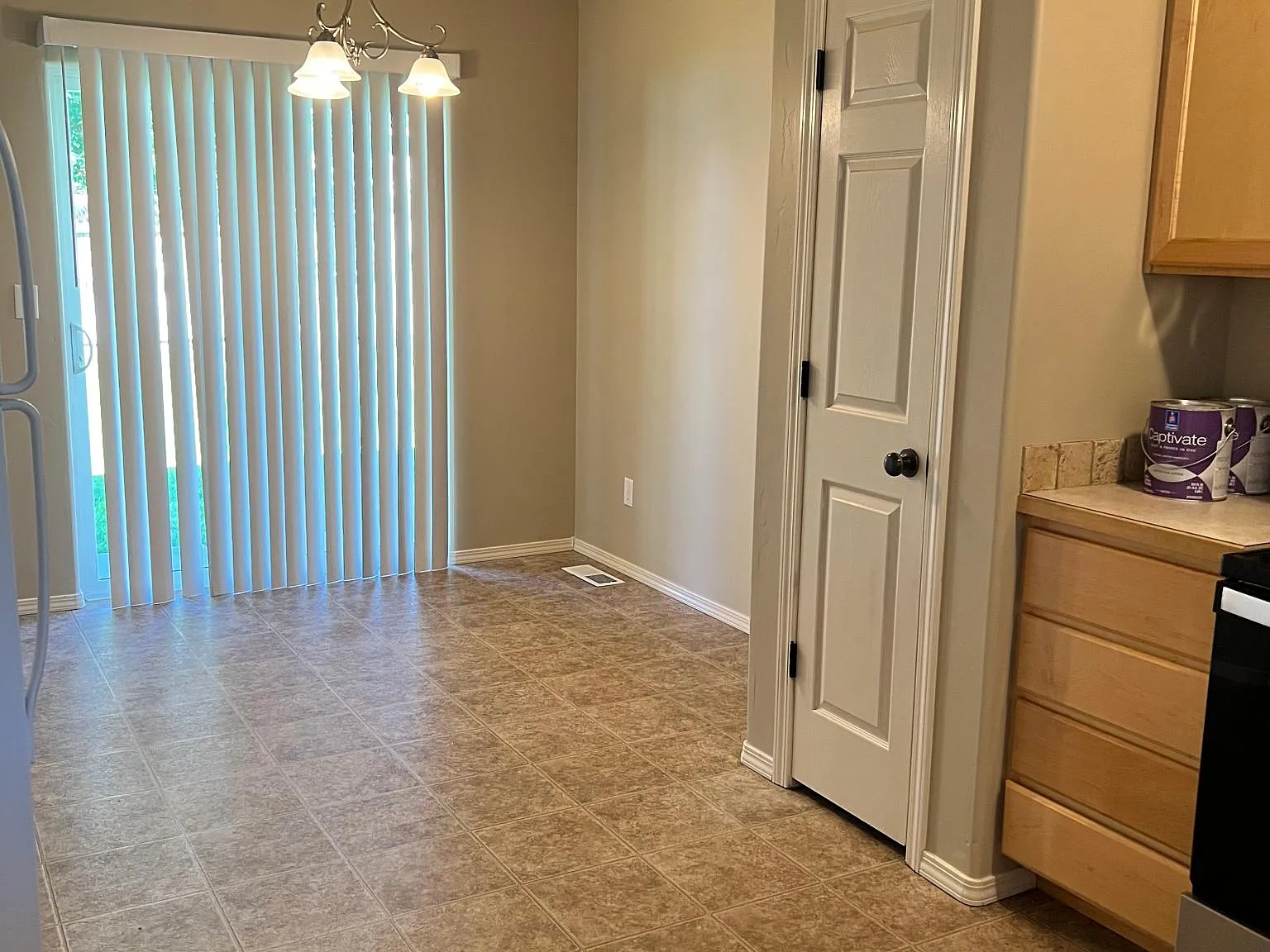 3 bed, 1332 sqft, $1,750 — Photo 3