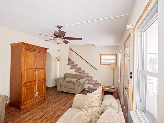 5th image of 4503 Longwood Ave