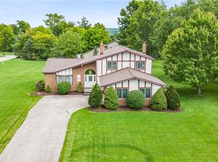 265 Brookside Blvd, Hinckley, OH 44233