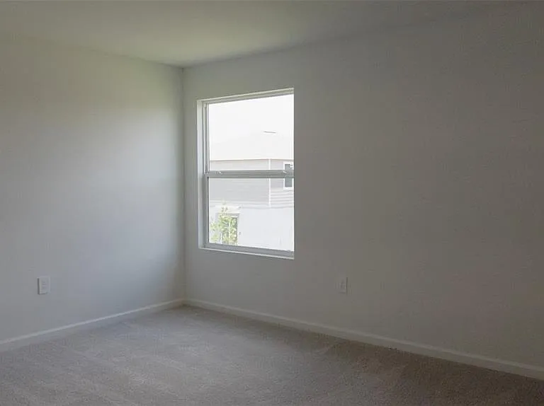 6433 Domizio Dr — Photo 24