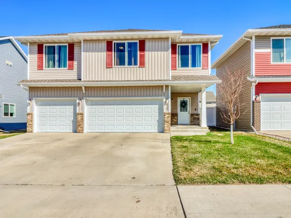 6267 59th Ave S, Fargo, ND 58104