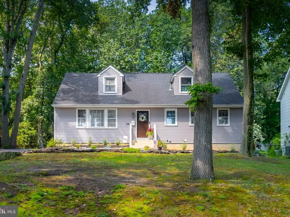 178 Esplanade Ave, Pitman, NJ 08071