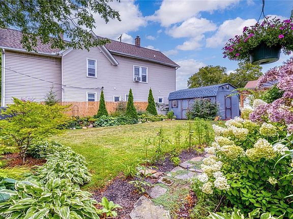 4th image of 3216 Chatham Ave