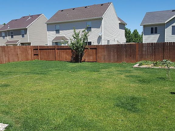 2nd image of 2259 E Lake View Dr