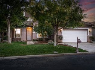 10873 E Clearwater Way, Clovis, CA 93619