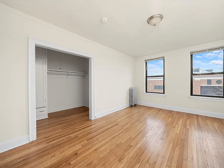2715 NMA LLC — Photo 8