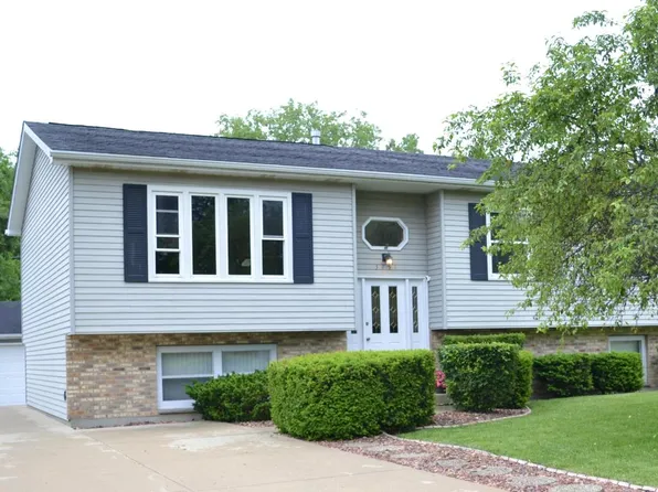 3751 125th STREET, Pleasant Prairie, WI 53158