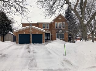 37 Falling Brook Dr, Barrie, ON L4N7E9