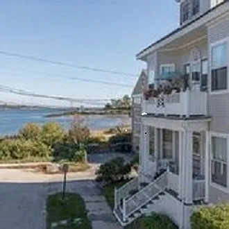 14 Myrtle Ave #2 — Photo 2