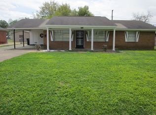 1109 W Monroe Ave, Greenwood, MS 38930