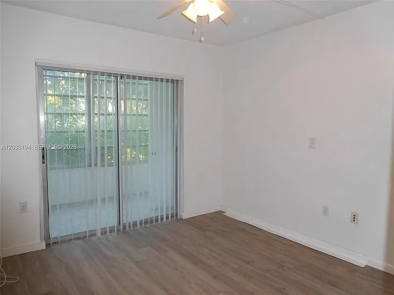 2790 NE 201st Ter #H101 — Photo 9