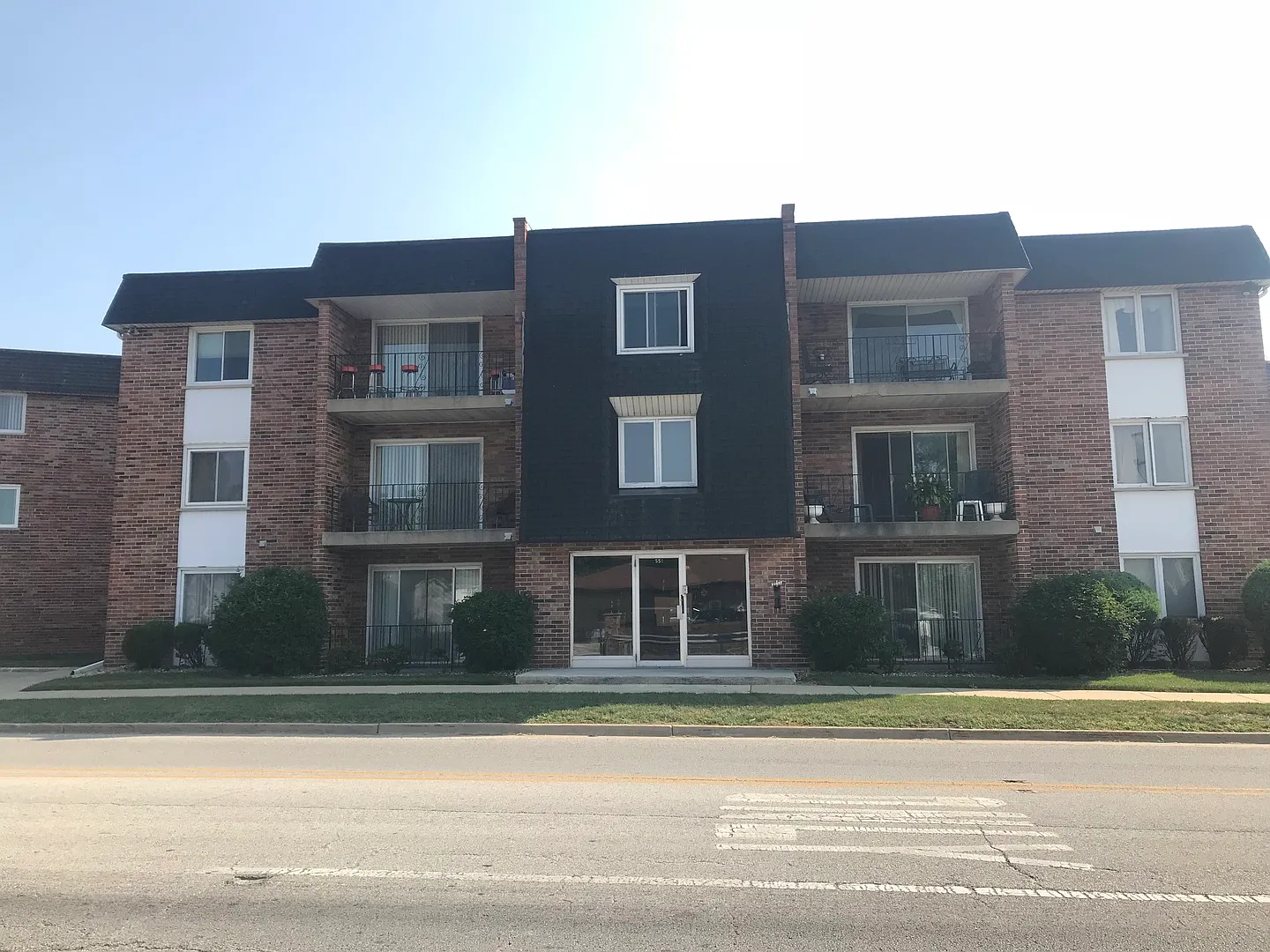 551 Michigan City Rd APT 301 photo 1