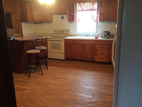 3rd image of 10596 County Road 375