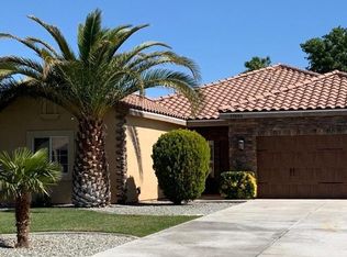 17886 Sunburst Rd, Victorville, CA 92395