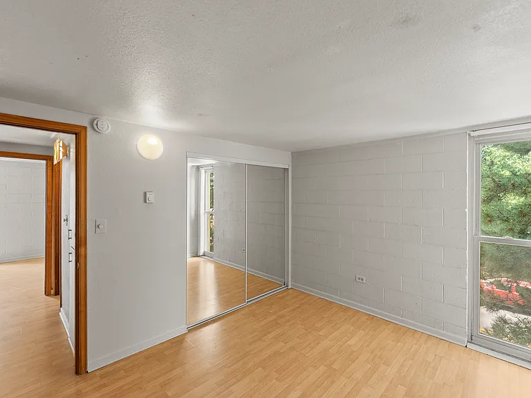 2860 W 32nd Ave — Photo 37