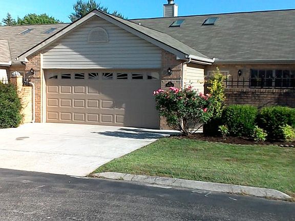 4th image of 804 Villaview Way #804