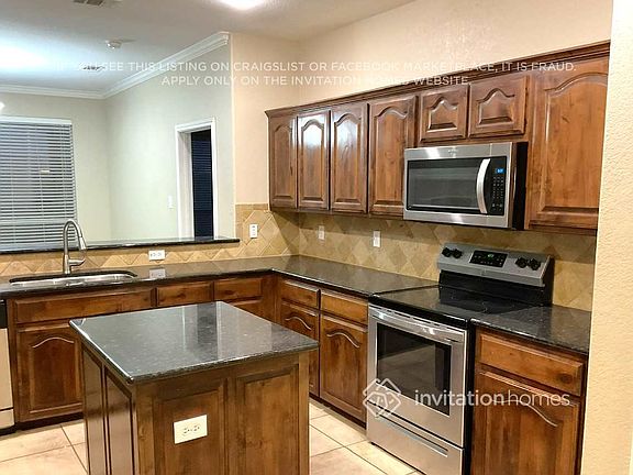 5th image of 1225 Spanish Moss Dr