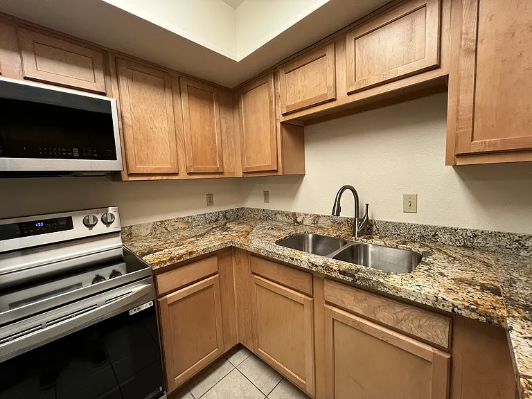 1340 N Recker Rd #237 — Photo 16