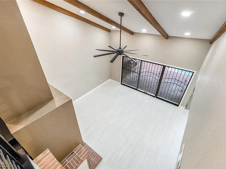 968 Pinehurst Dr — Photo 40