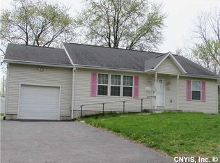 104 Kearney Ave, Liverpool, NY 13088