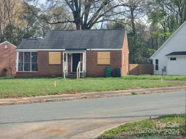 537 W 28th St, Charlotte, NC 28206