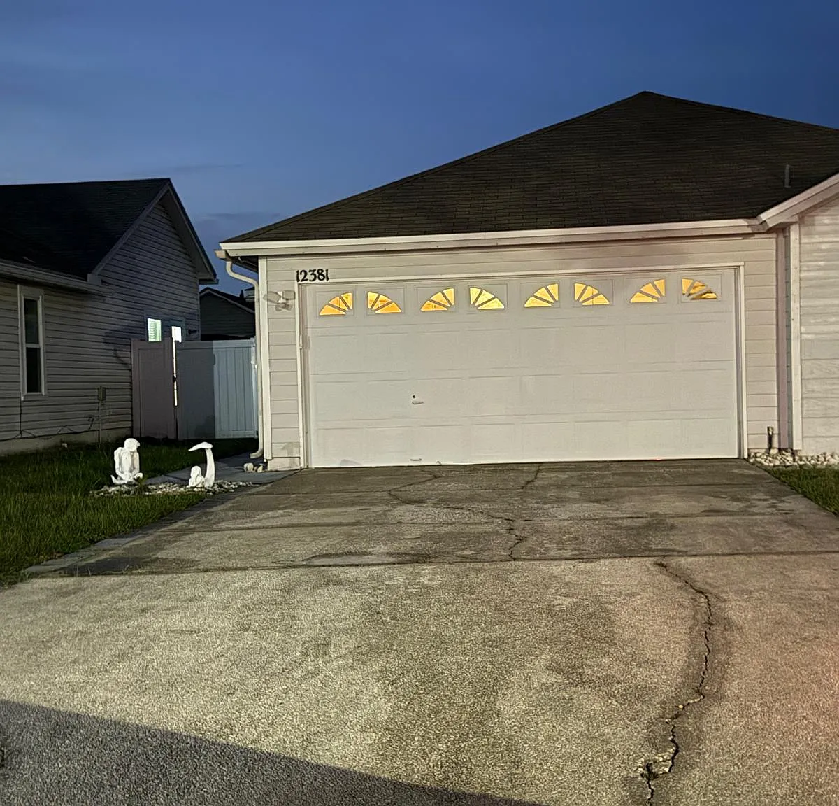 3 bed, 1205 sqft, $2,350 — Photo 4