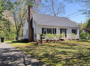 35 Pine St, Westfield, MA 01085
