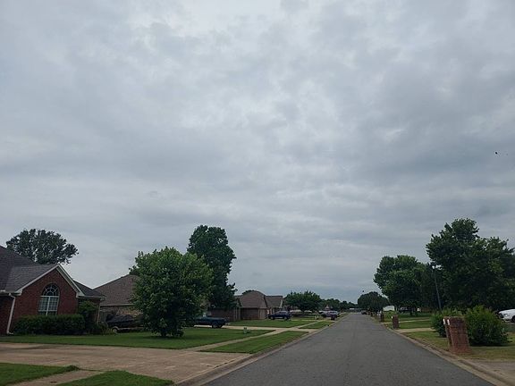 4th image of 16 Dove Ln