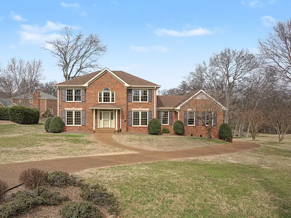 658 Cumberland Hills Dr, Hendersonville, TN 37075