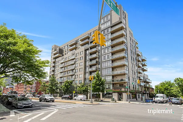 Rented by Triplemint | media 9