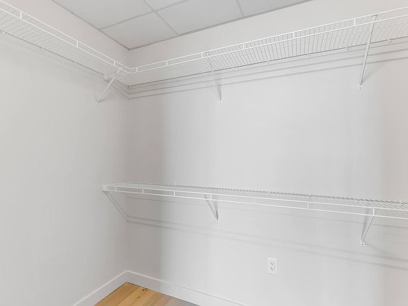 4th image of 44 East Ave #3109