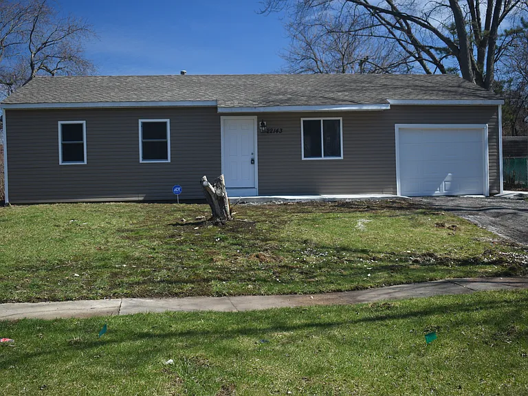 22143 Navaho Ave — Photo 1