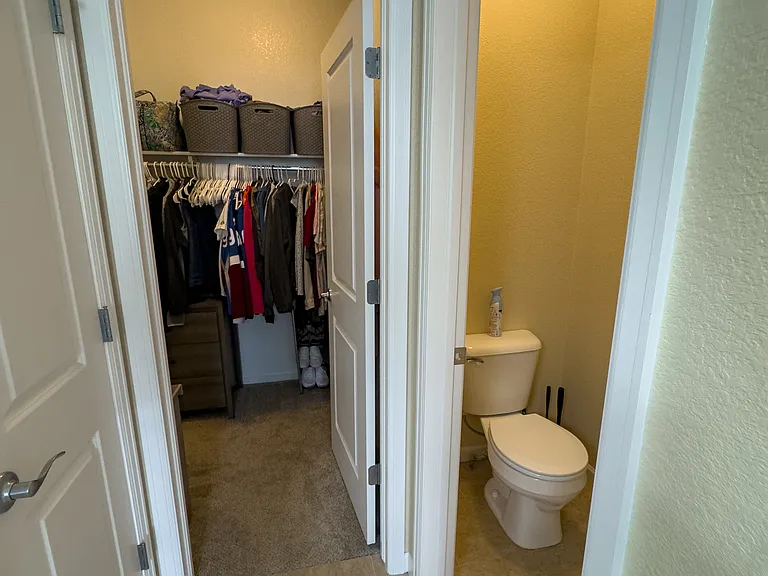 5478 W 72nd Pl — Photo 17