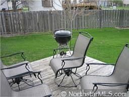 5th image of 10260 Arrowwood Dr