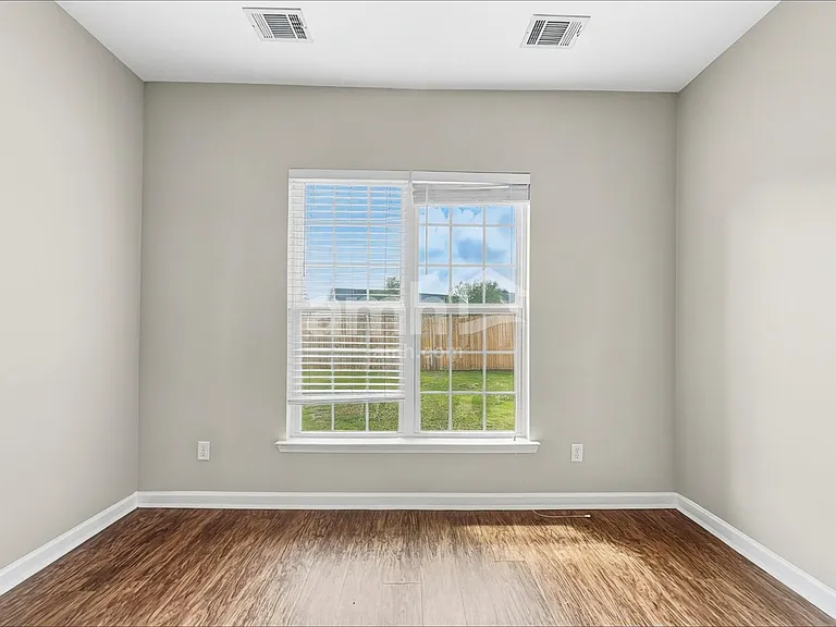 103 Cumberland Way — Photo 9