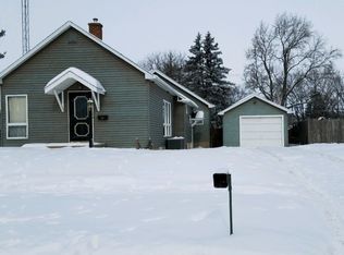 516 W Cleveland St, Spring Valley, IL 61362