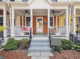 2462 Tunlaw Rd NW, Washington, DC 20007