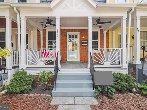 2462 Tunlaw Rd NW, Washington, DC 20007