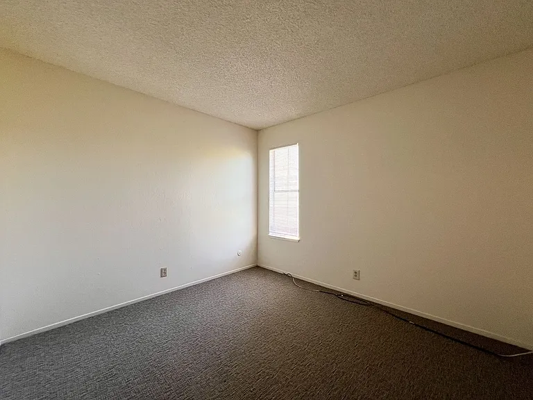1201-1213 Eggleston St — Photo 13